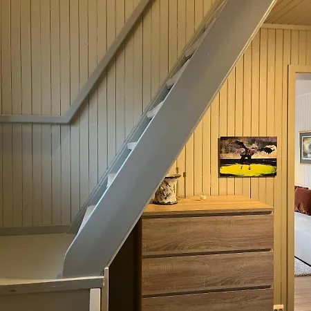 Little White House * Reine