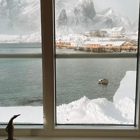 בית נופש Little White House *