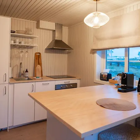 Little White House Holiday home Reine