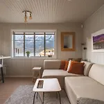 White House - Panoramic View Рейне